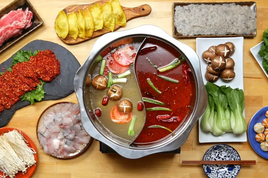 Lẩu Uyên Ương Quảng Châu – Hòa Vị Tinh Tế