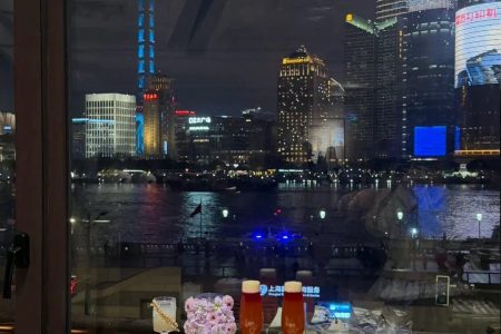 ĂN UỐNG Ở BẾN THƯỢNG HẢI (外滩) – THIÊN ĐƯỜNG ẨM THỰC GIỮA SKYLINE TRIỆU ĐÔ